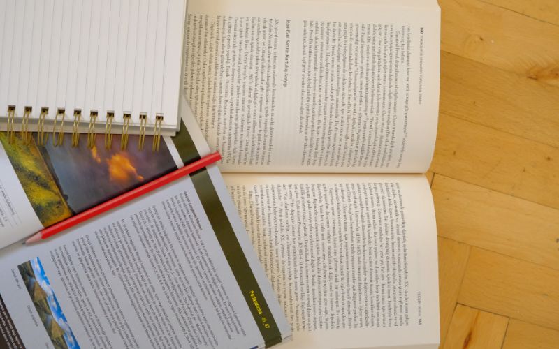 TOEFL vs IELTS difference
