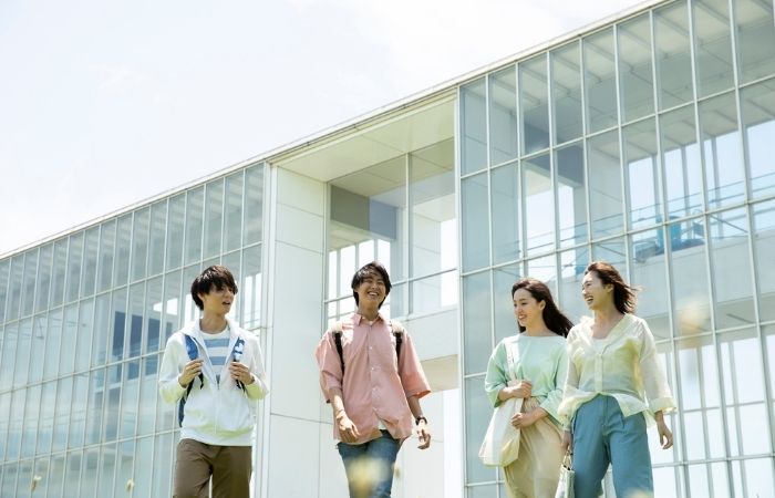 Study in Ireland Without IELTS Scholarships and Cheap Universities