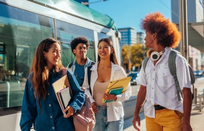 Dubai Scholarship for Pakistani Students Fully Funded 2025